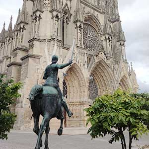 statue-cathedrale